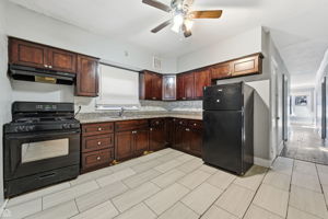 8111 S Manistee Ave - Karen Biazar_CHP2025_015