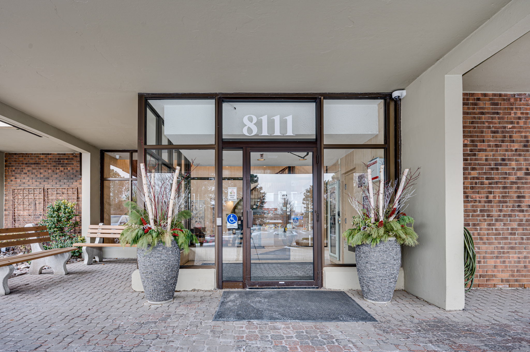 8111 Yonge St Unit 1507 Markham, ON L3T 4V9