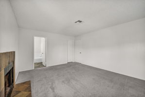  Photo 50