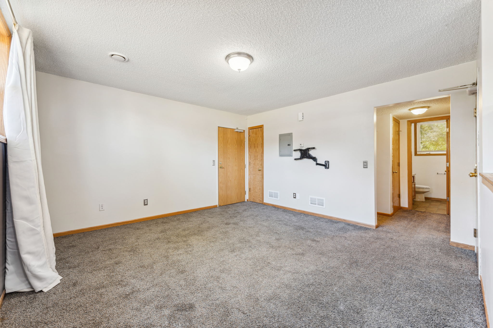 06_Interior