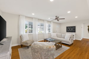 8116 NW Hampton Rd-018