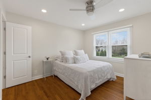 8116 NW Hampton Rd-030