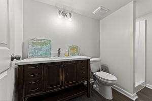 8116 NW Hampton Rd-039