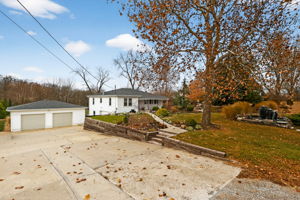 8116 NW Hampton Rd-004