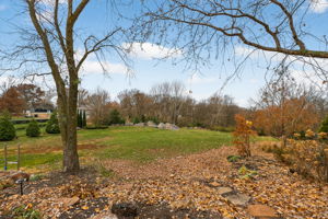 8116 NW Hampton Rd-010