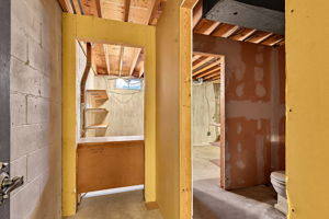  Photo 52
