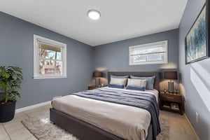 DSC04919 virtually staged.jpeg