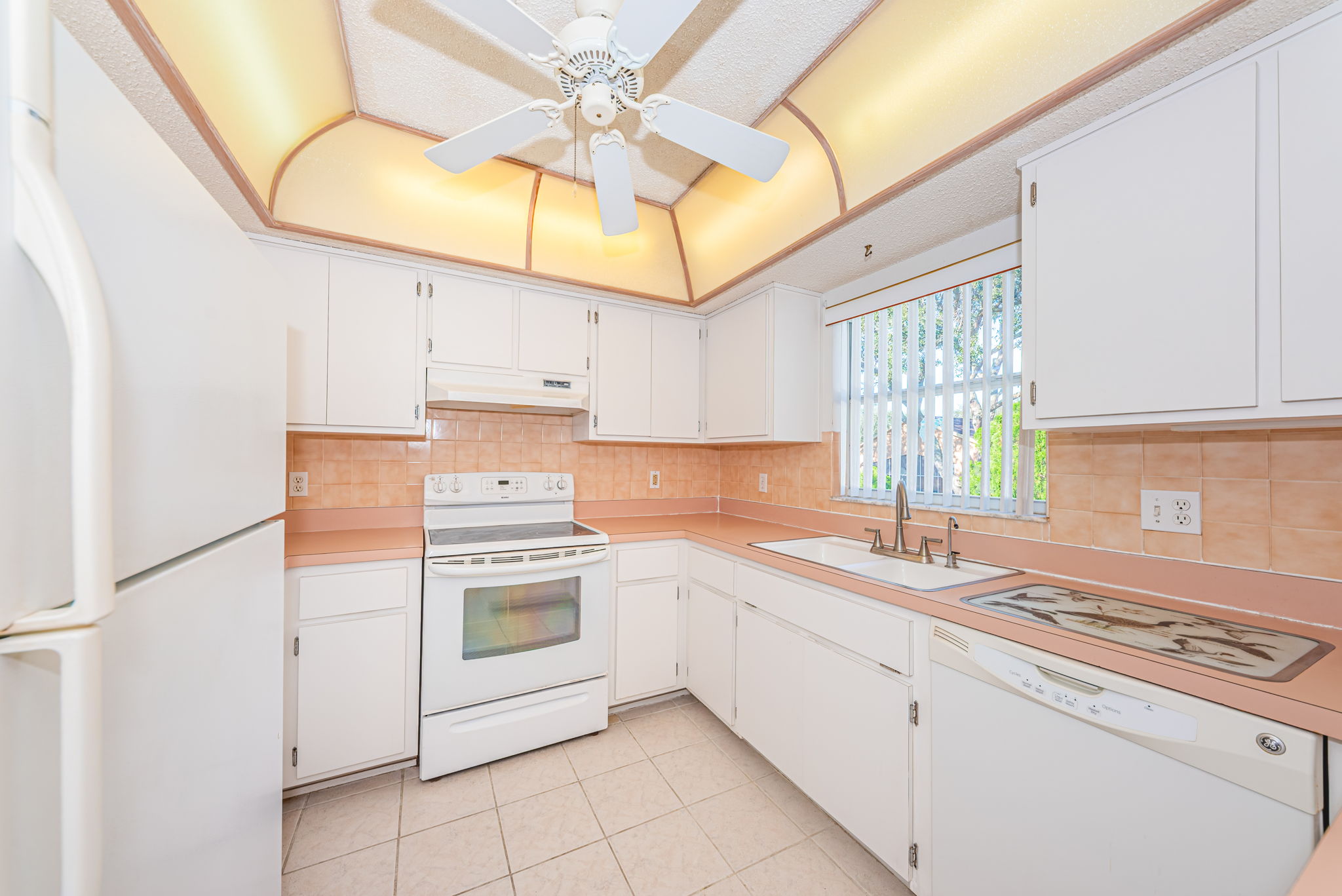 Kitchen 3
