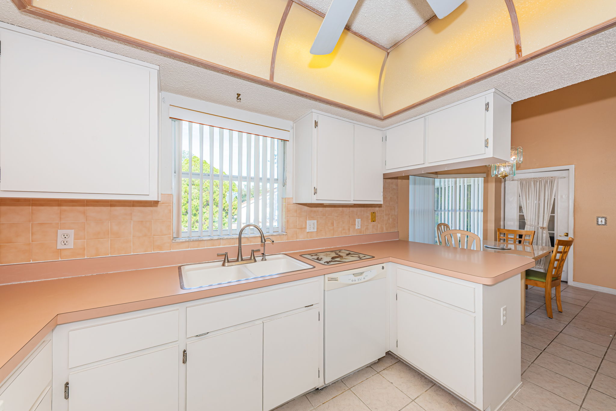 Kitchen 5