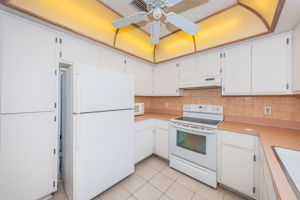 Kitchen 4