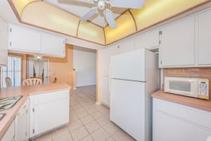 Kitchen 6