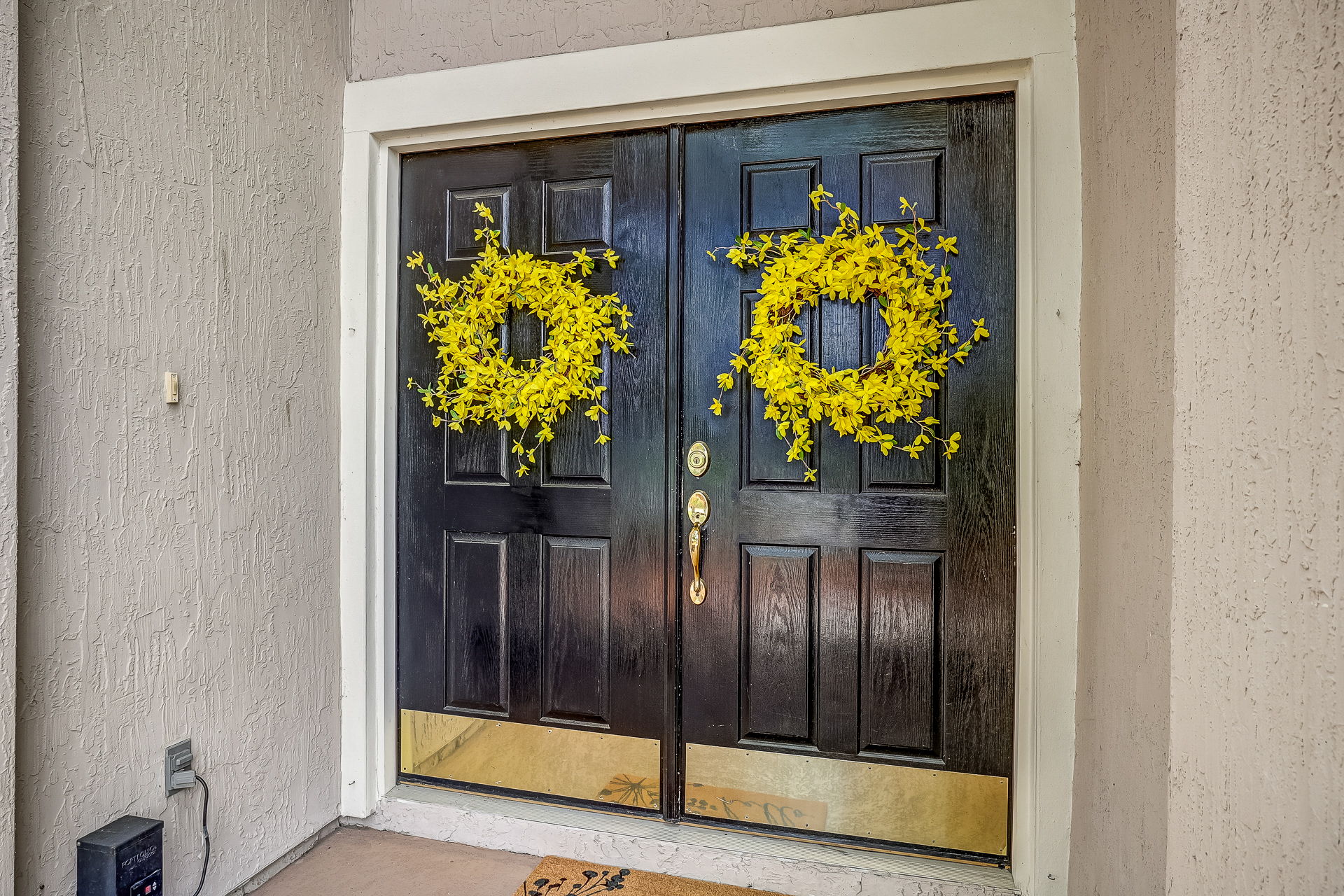 Front Entry Detail