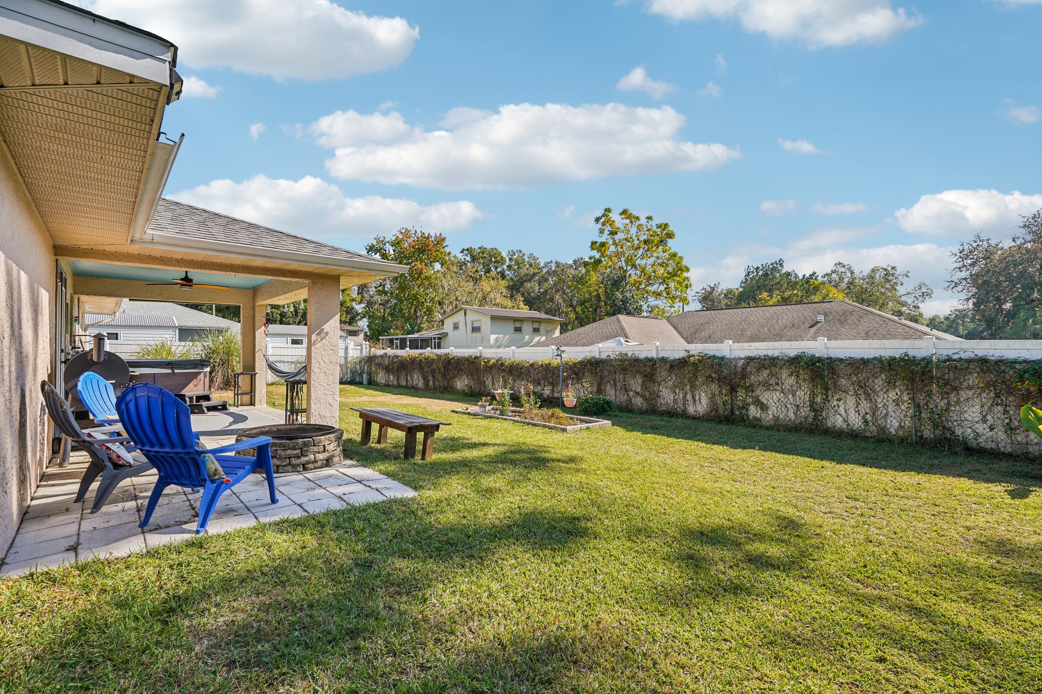 Ridge Ave-S1811-031.jpg