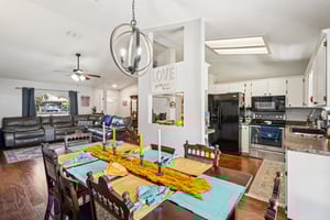 Ridge Ave-S1811-012.jpg