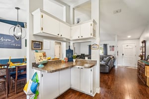 Ridge Ave-S1811-015.jpg