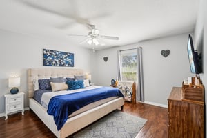 Ridge Ave-S1811-022.jpg