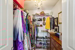 Ridge Ave-S1811-027.jpg