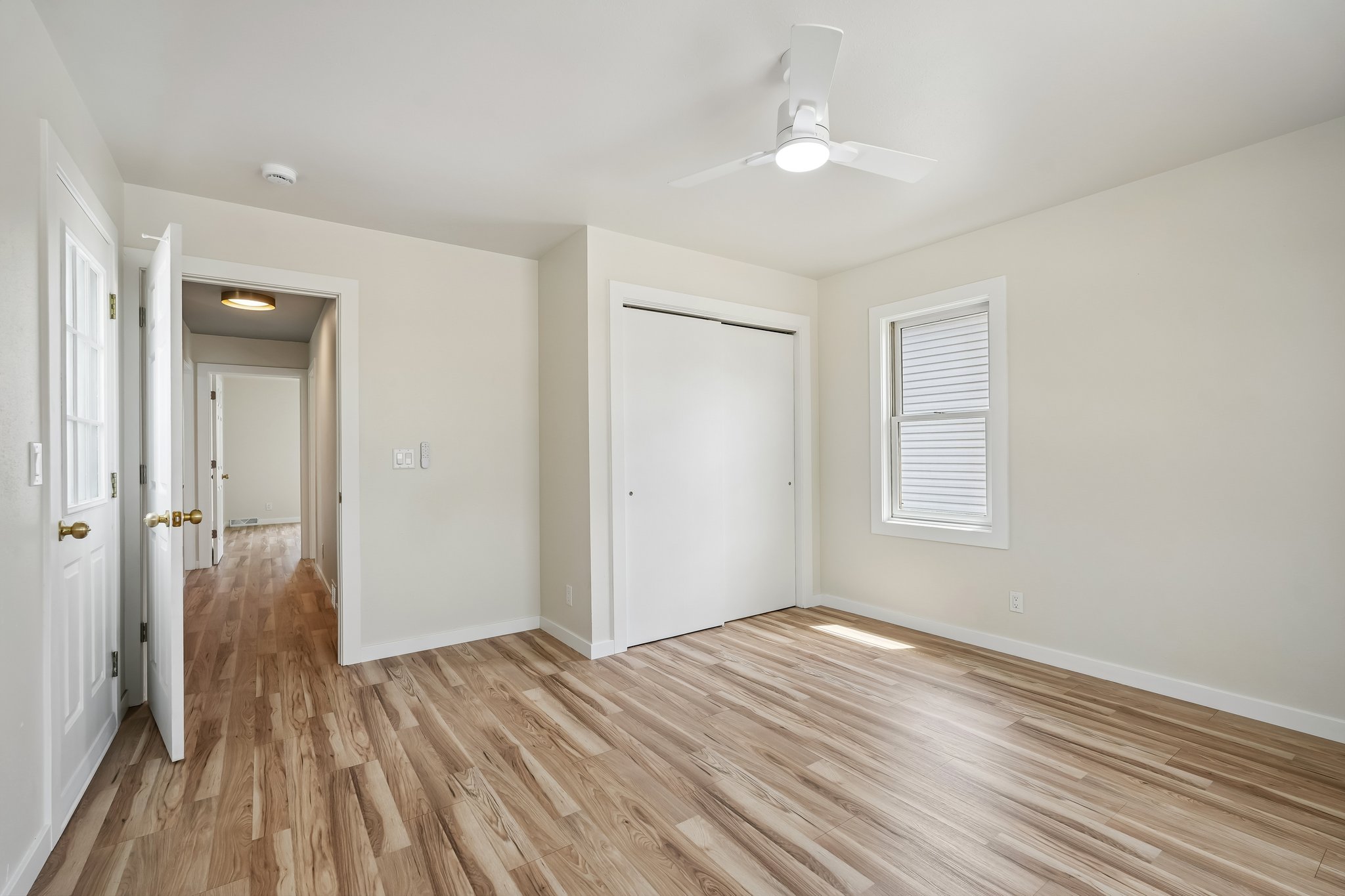 S 39th St-S0805-023.jpg
