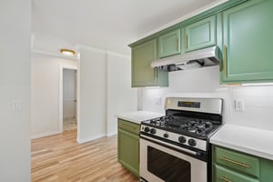S 39th St-S0805-013.jpg