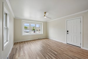 S 39th St-S0805-017.jpg