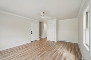 S 39th St-S0805-018.jpg