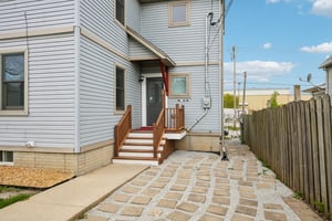 S 39th St-S0805-039.jpg