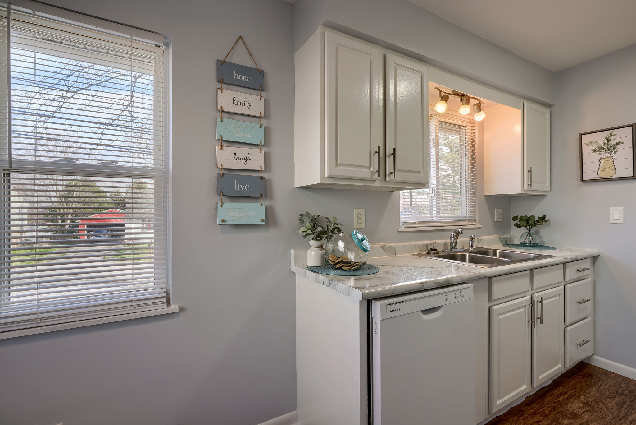 812 Spring St (46)