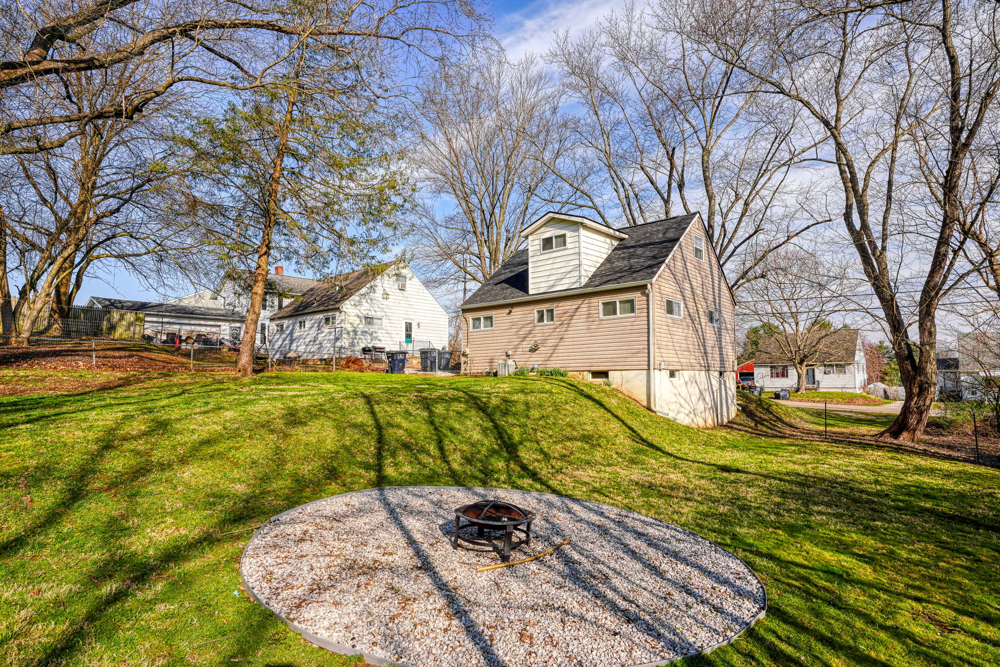812 Spring St (7)