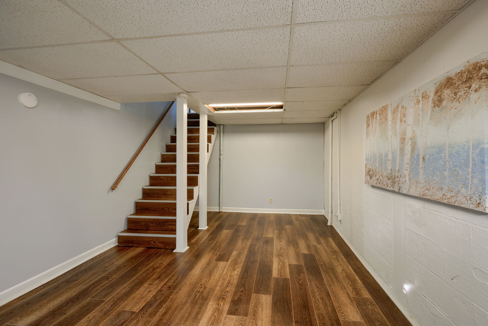 812 Spring St (50)
