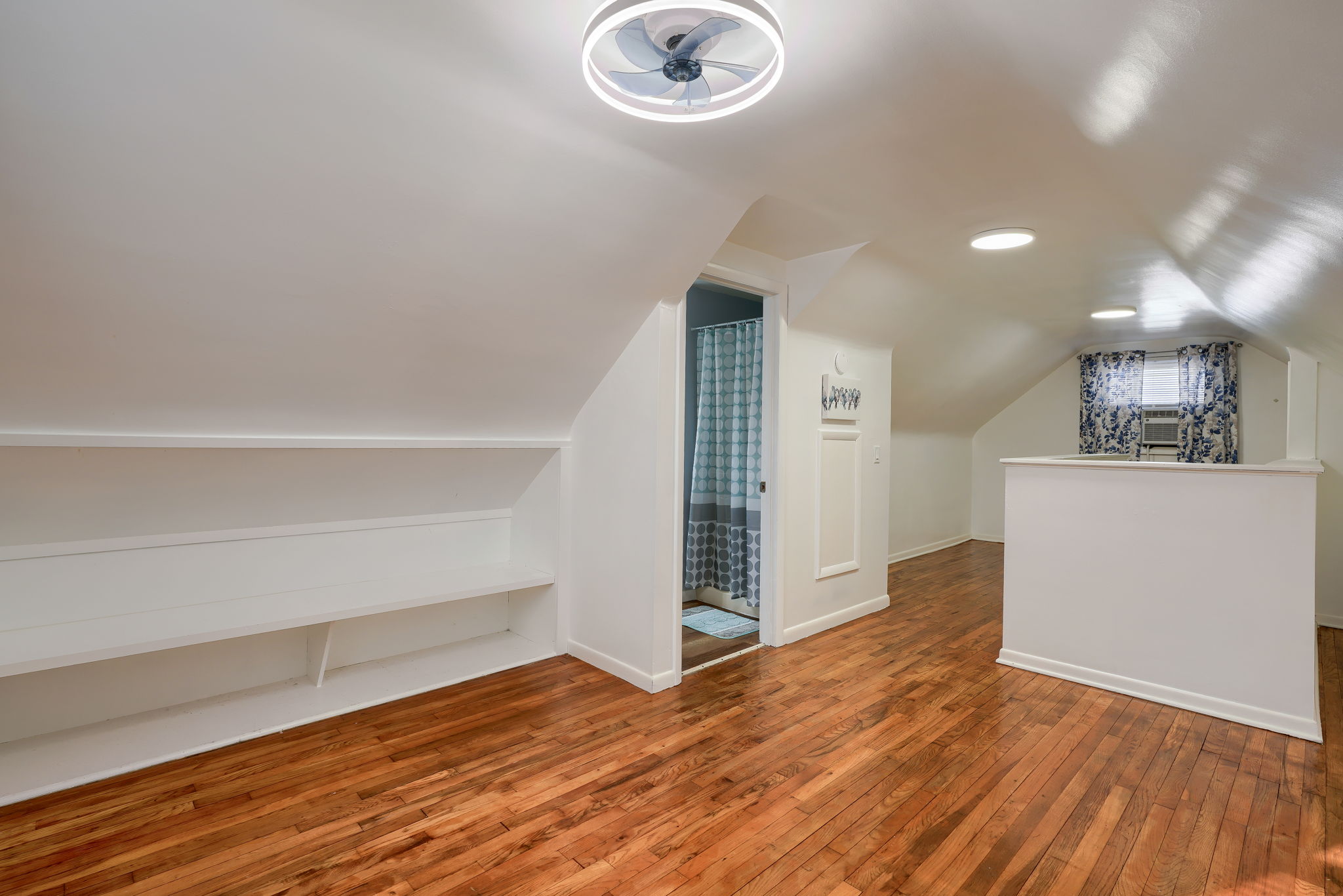 812 Spring St (35)