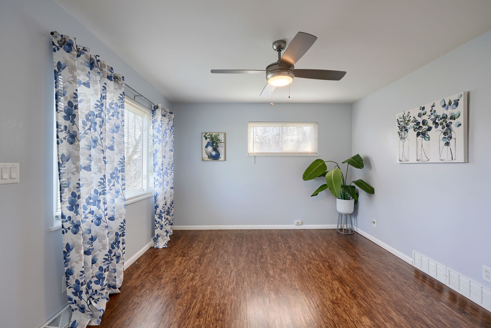 812 Spring St (56)