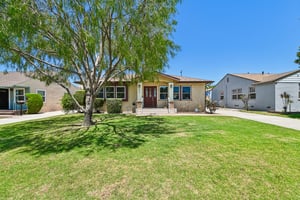 Adoree St-S0807-001.jpg