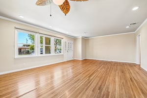 Adoree St-S0807-004.jpg