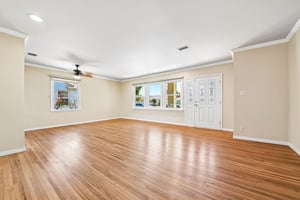 Adoree St-S0807-005.jpg