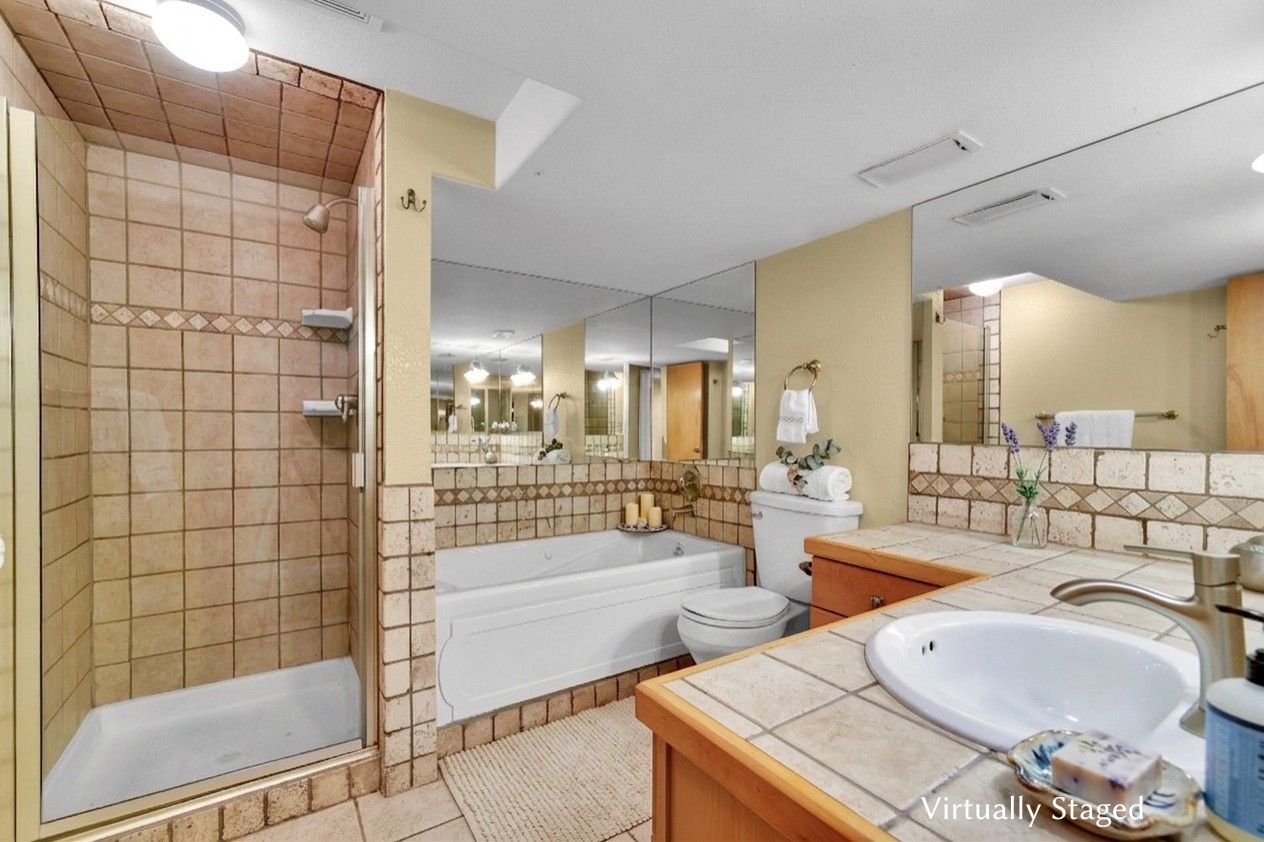 Basement Bathroom with Jetted Tub