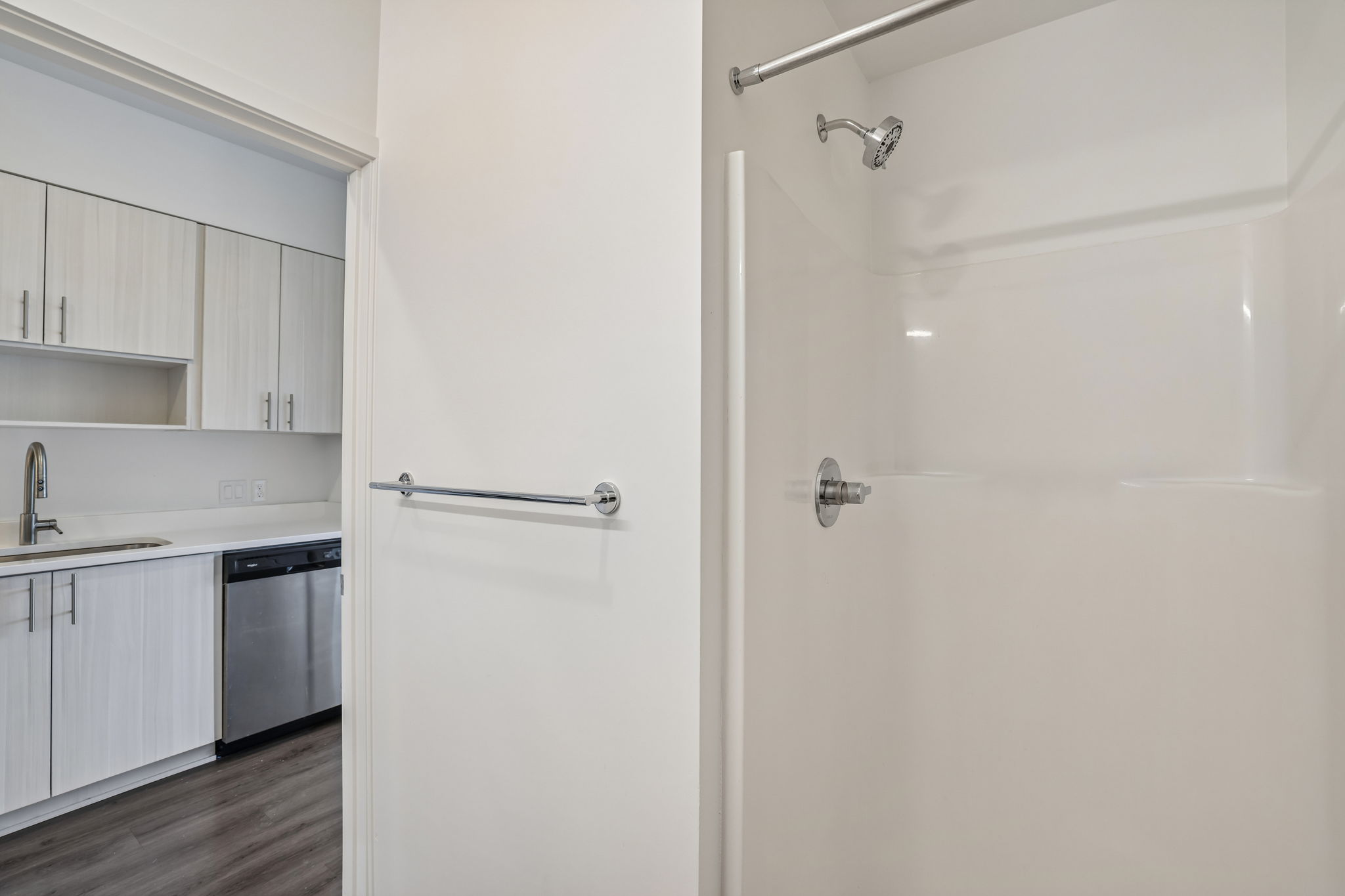 8124 SE 6th Ave-Unit 406-S1507-018