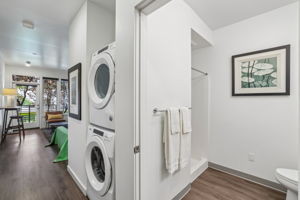 8124 SE 6th Ave-Unit 202-S1507-015