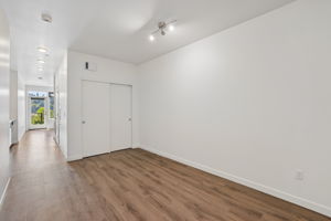 8124 SE 6th Ave-Unit 406-S1507-011