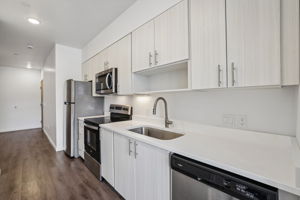 8124 SE 6th Ave-Unit 406-S1507-012