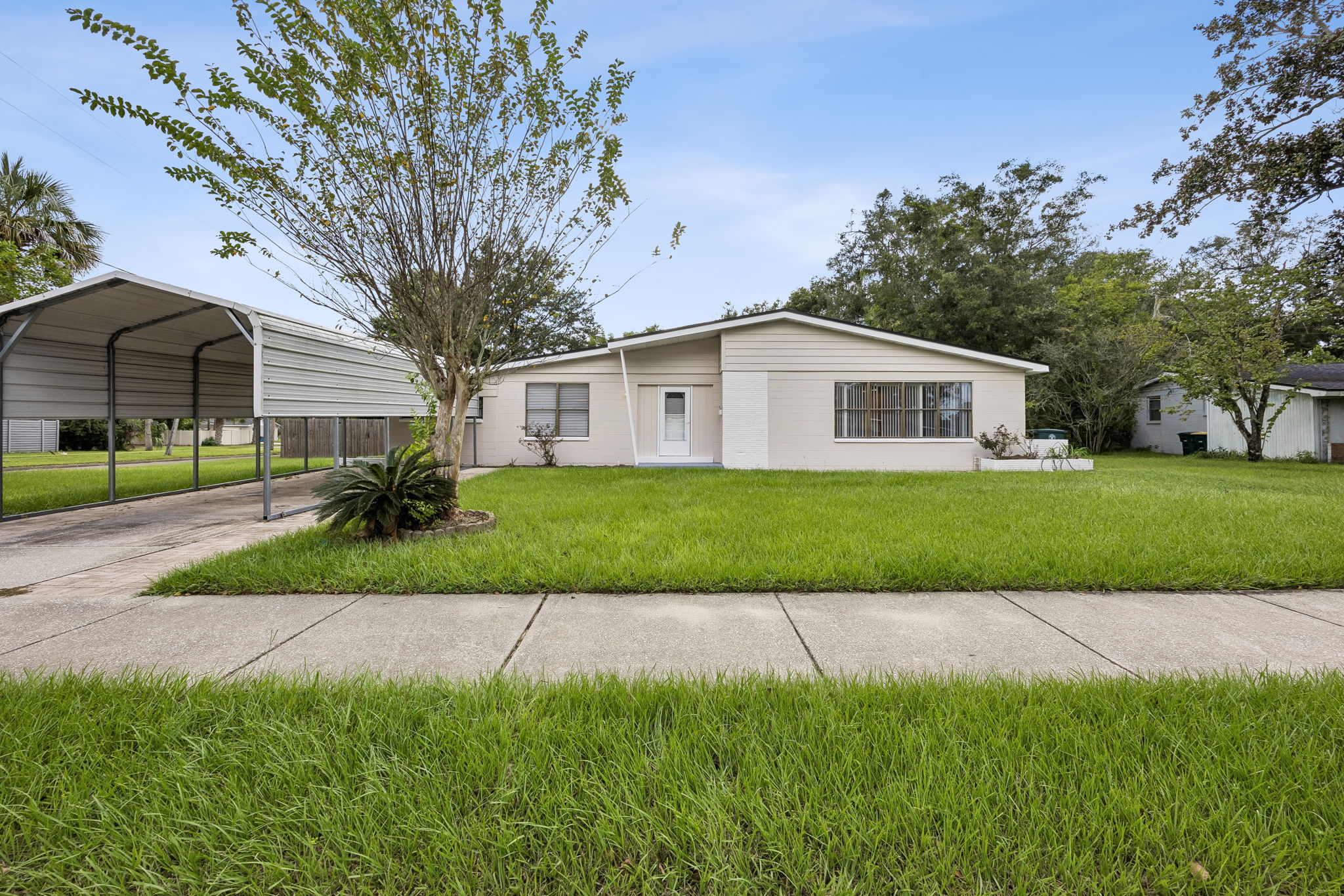 Welcome to 8124 Sierra Madre Dr W