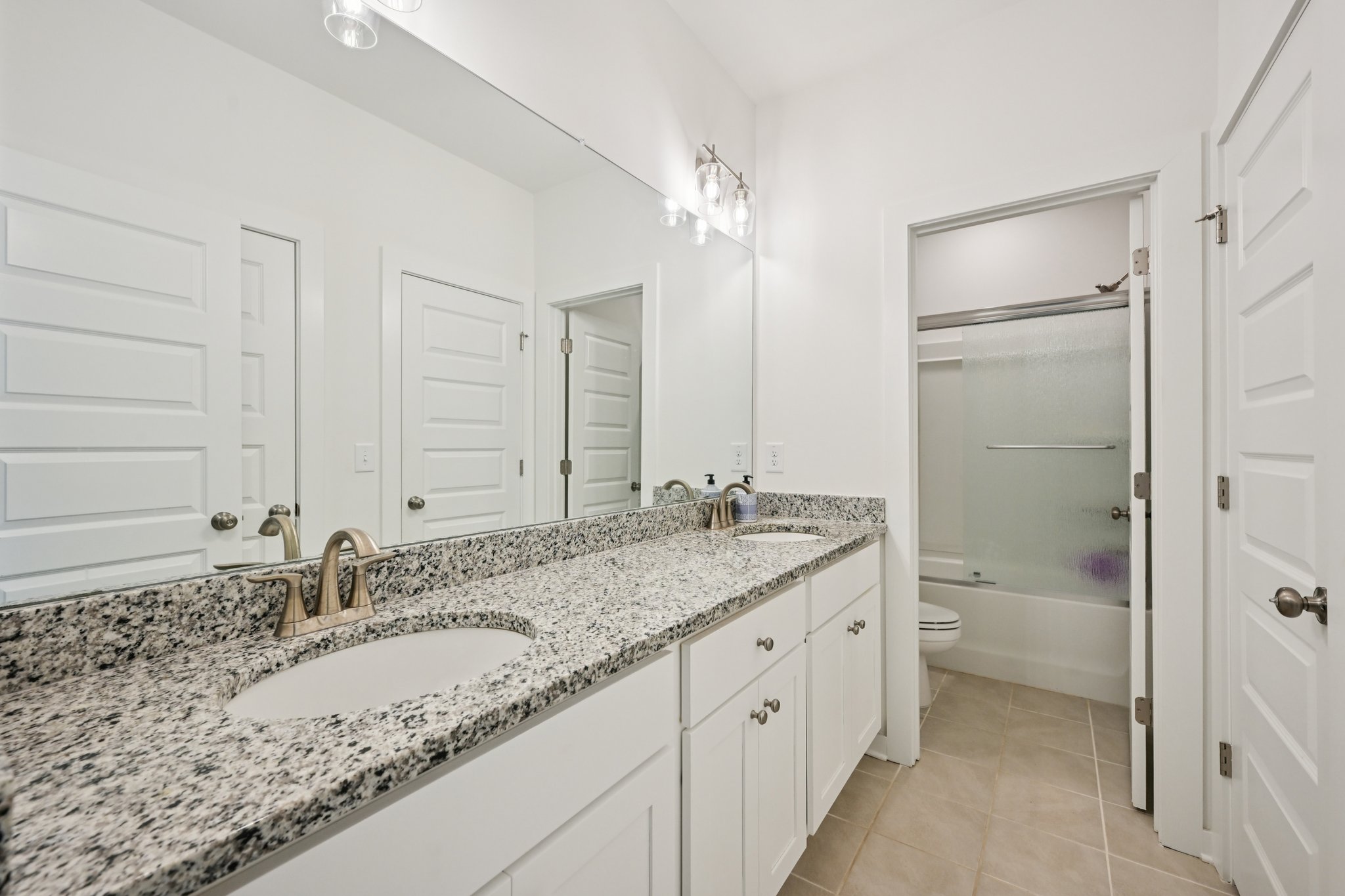 Beryl Overlook-0706-037.jpg