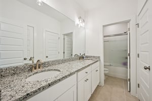 Beryl Overlook-0706-037.jpg