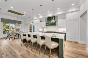 Breakfast Bar - Kitchen