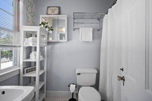  Photo 48