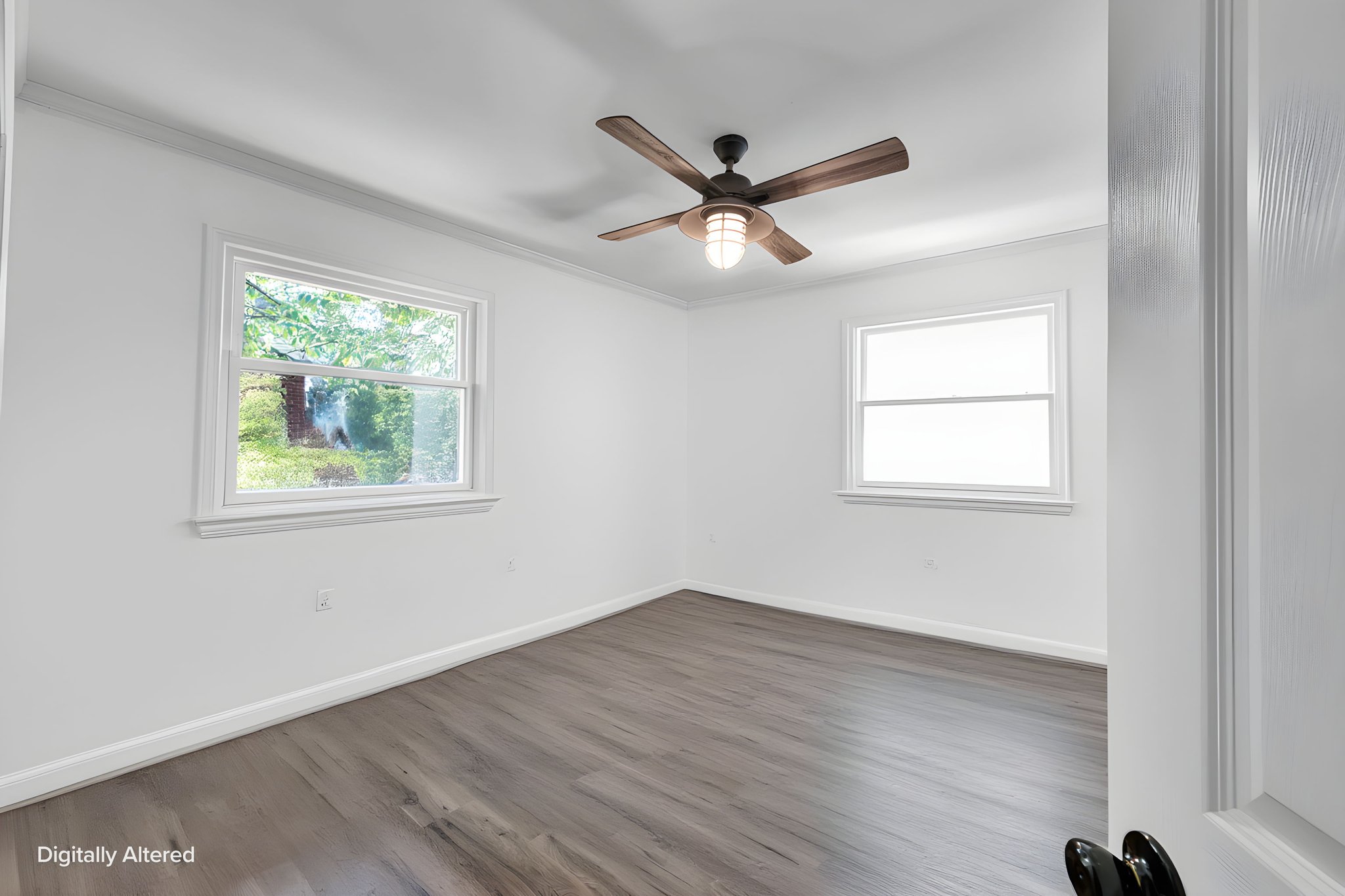 813 Kennedy (7) furniture removed.jpeg