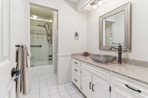 Overhill Ct-L2110-045.jpg