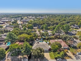 Overhill Ct-L2110-055.jpg