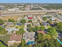 Overhill Ct-L2110-059.jpg