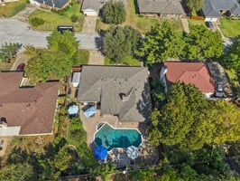 Overhill Ct-L2110-061.jpg