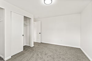  Photo 34